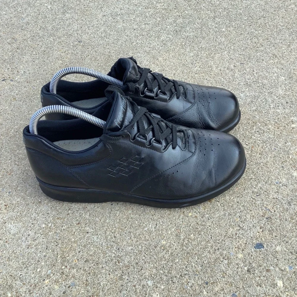 SAS Free Time Mens Black Leather Walking Shoes Comfort Sneakers Size 9.5 Wide